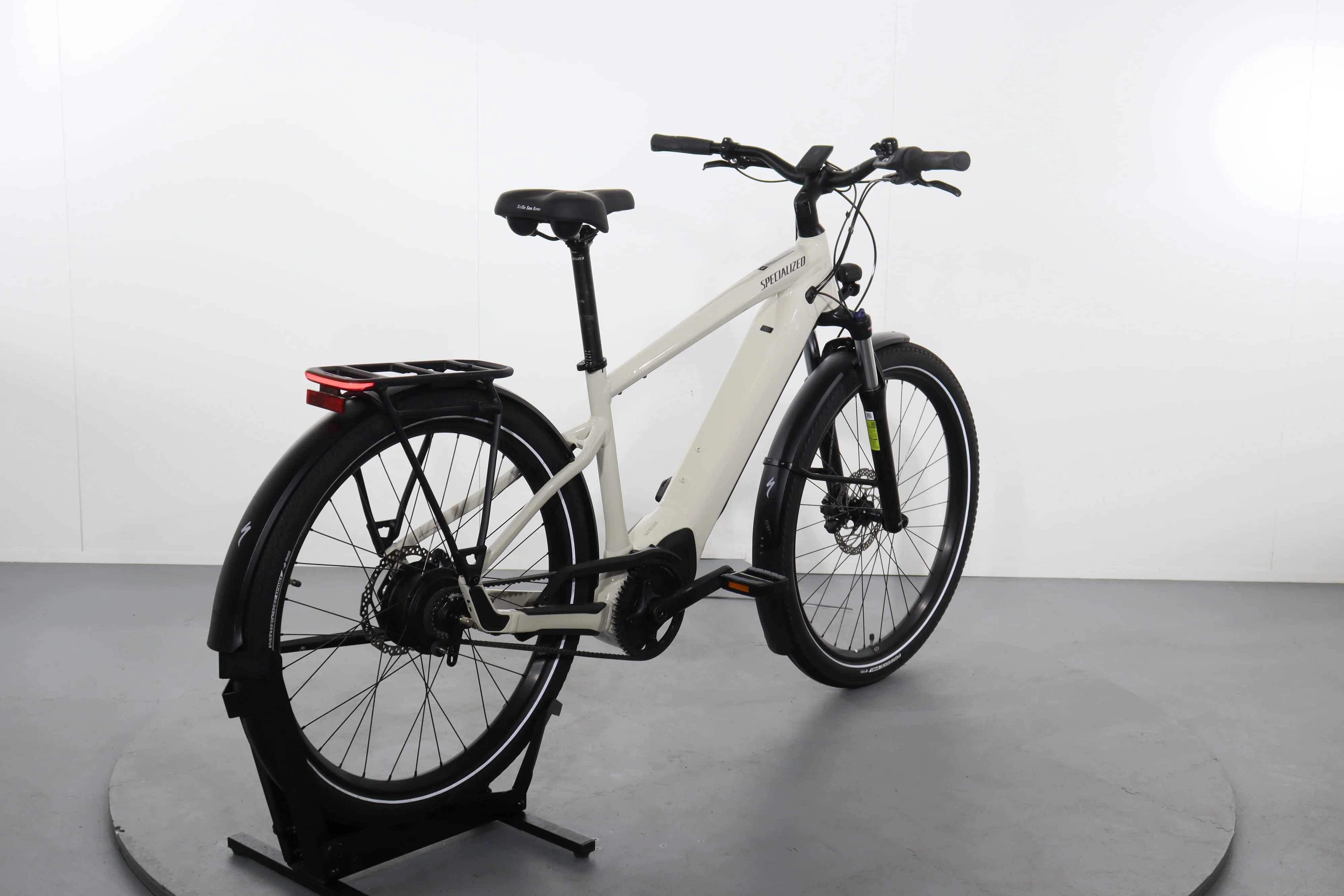 Specialized Turbo Vado 3.0 IGH - Image 6