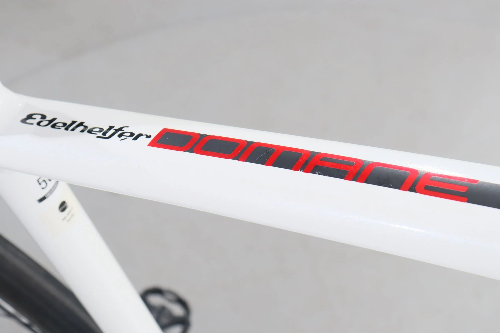 Trek Domane AL 3 - Image 9