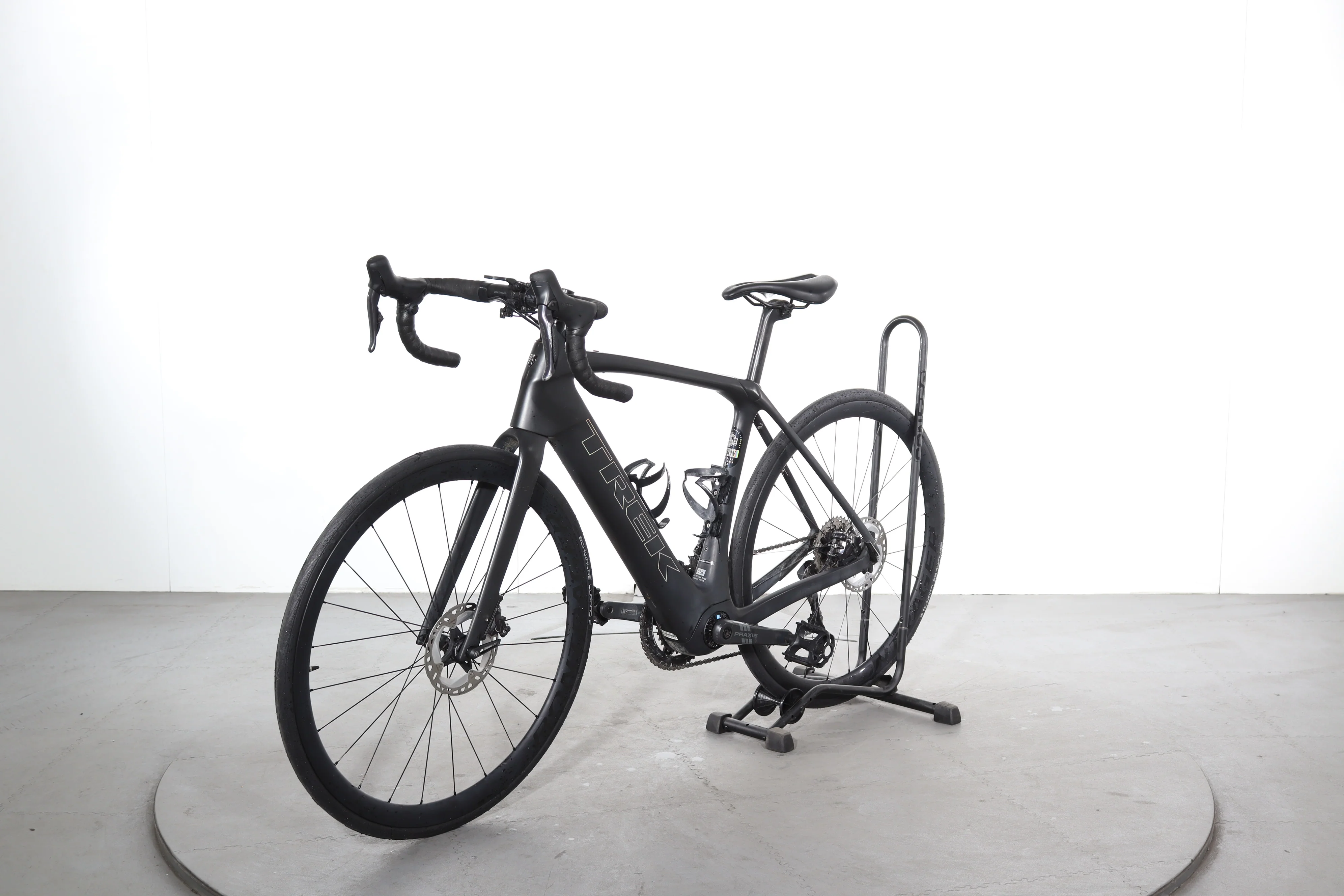 Trek Domane+ SLR 7 Gen 4 - Image 3