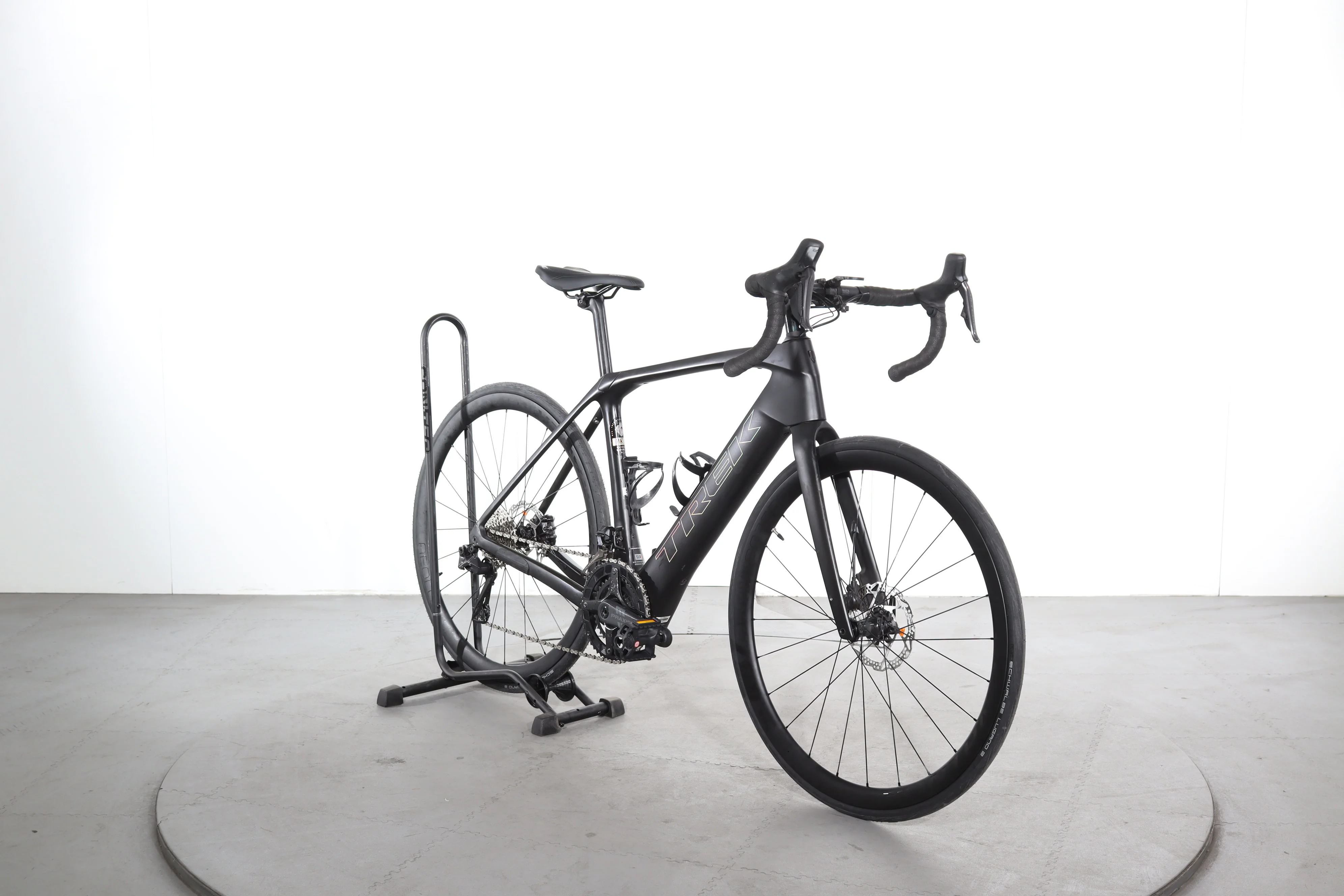 Trek Domane+ SLR 7 Gen 4 - Image 2
