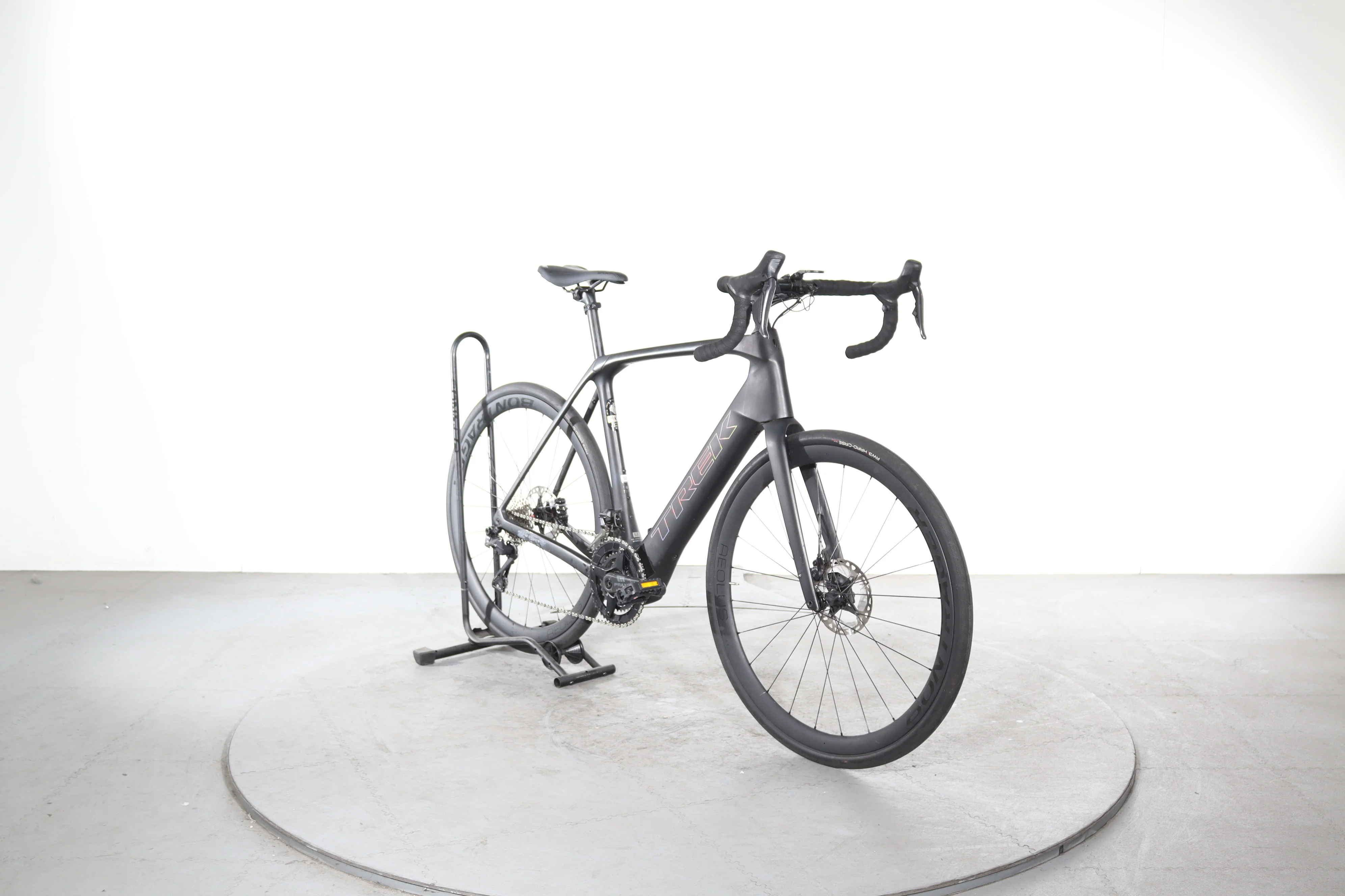 Trek Domane+ SLR 7 Gen 4 - Image 2