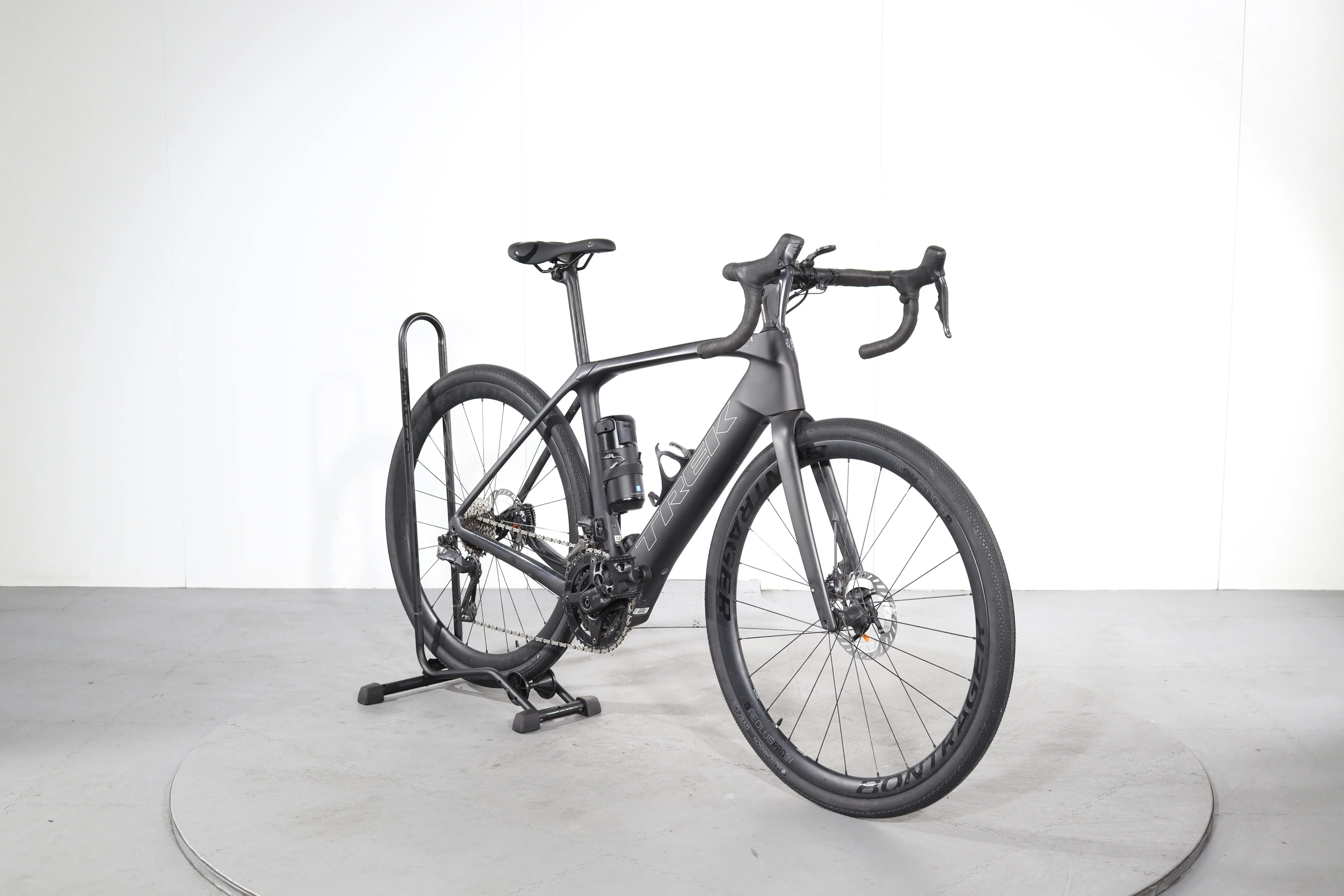 Trek Domane+ SLR 7 Gen 4 - Image 2