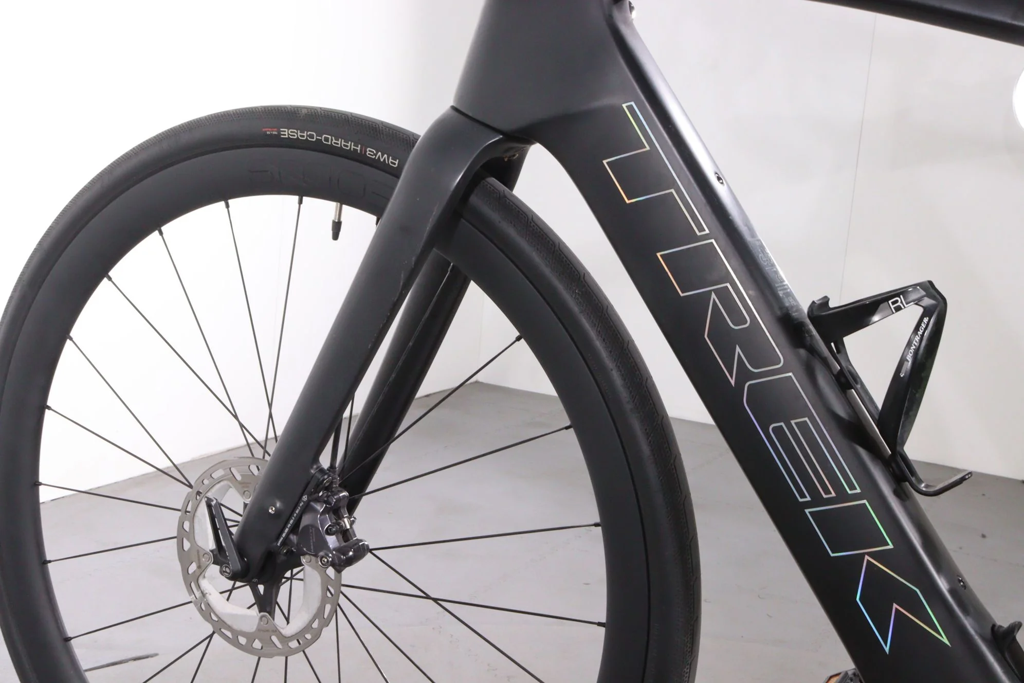 Trek Domane+ SLR 7 - Image 9