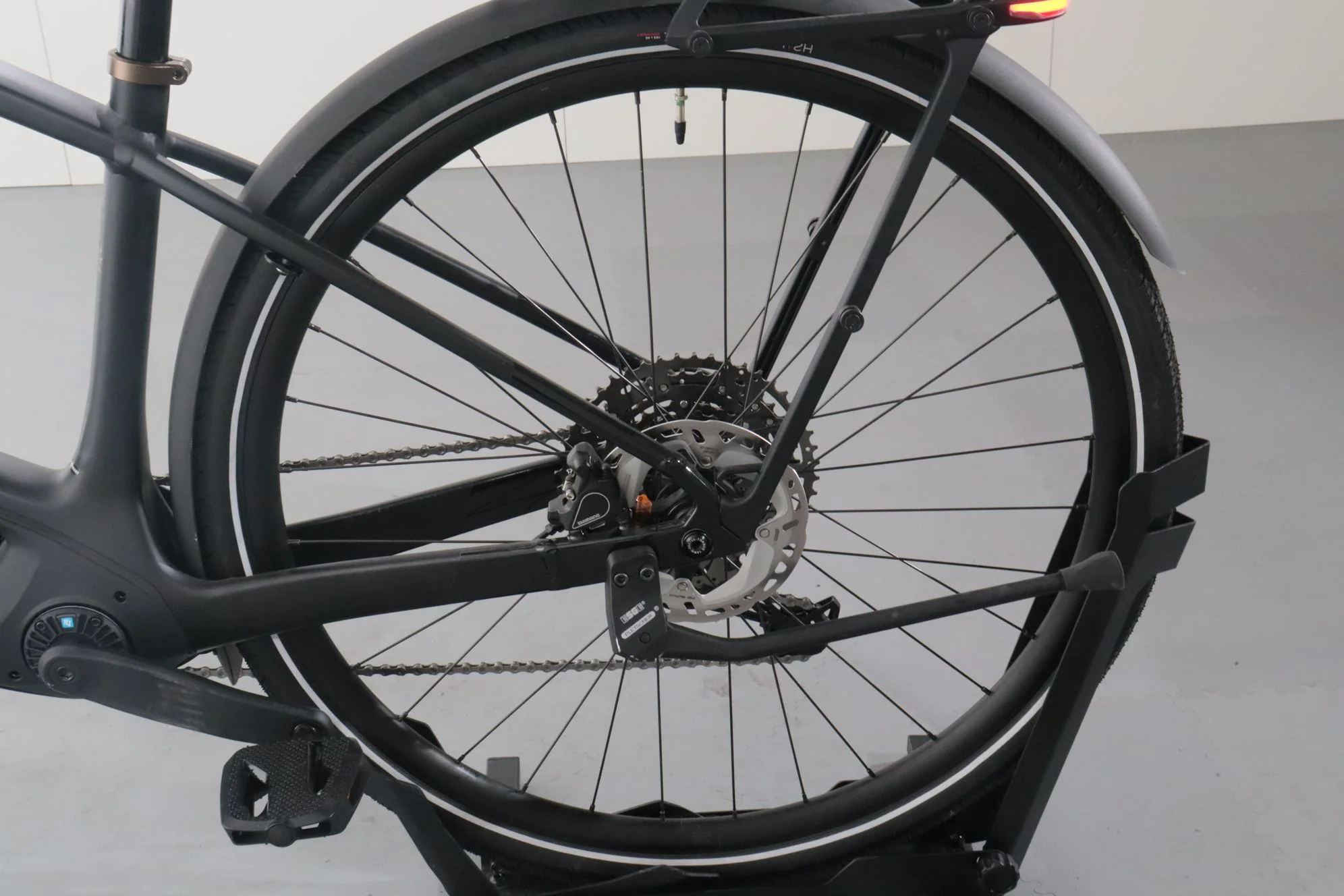Trek FX+ 7 - Image 12