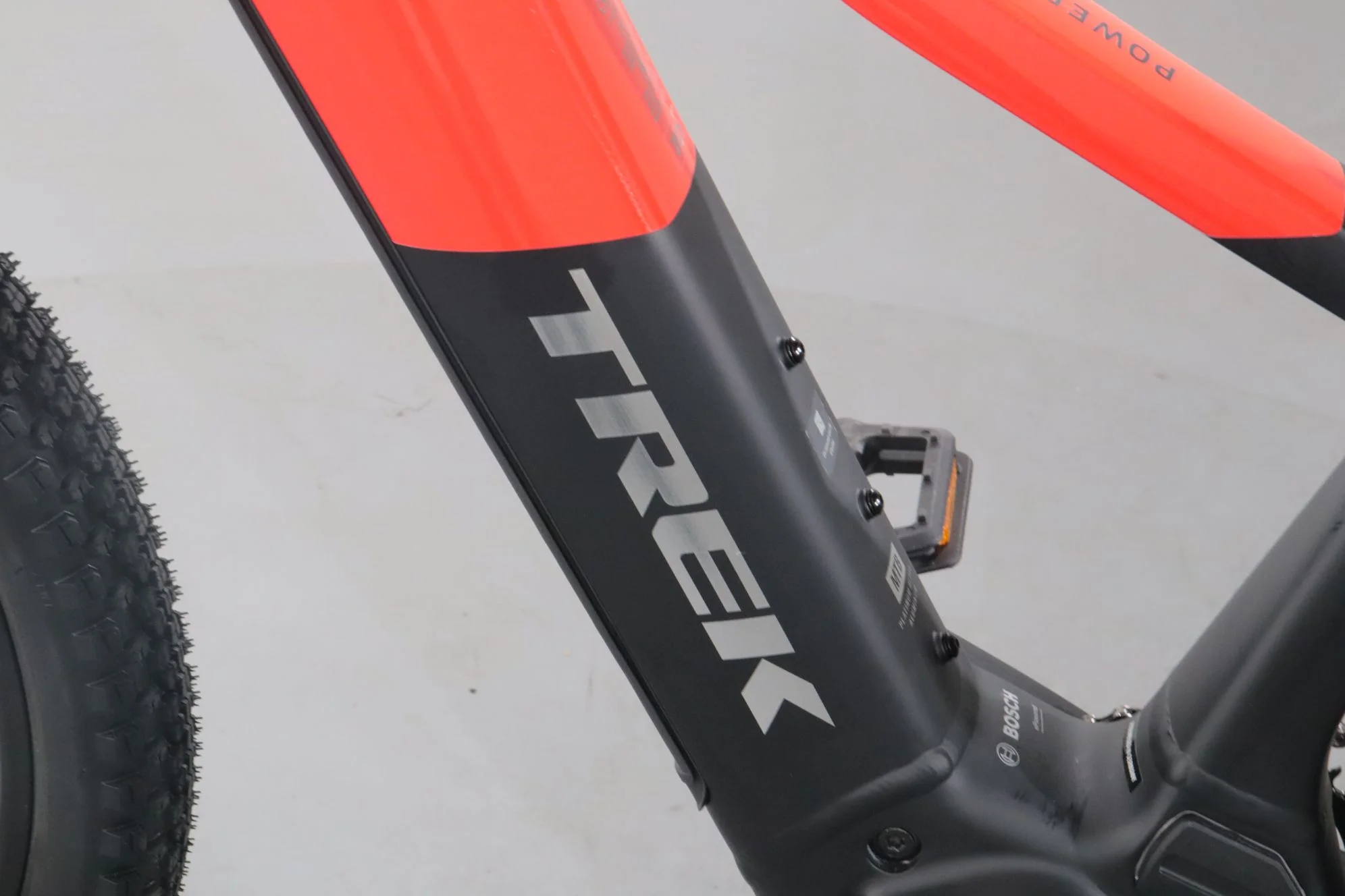Trek Powerfly FS 4 - Image 11